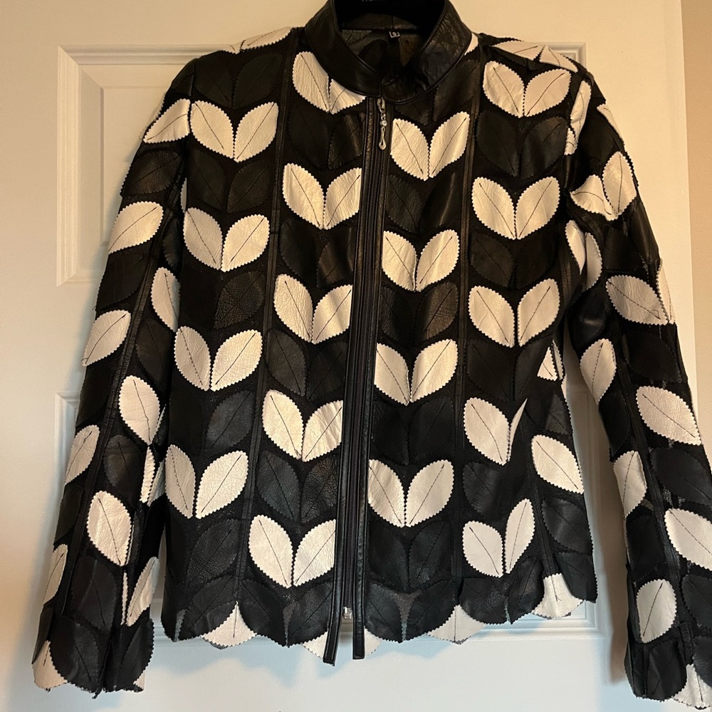 Chic Black and White Leaf Leather Jacket